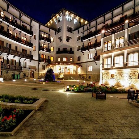 Apart-Hotel Chale Graal Truskavec' Esterno foto